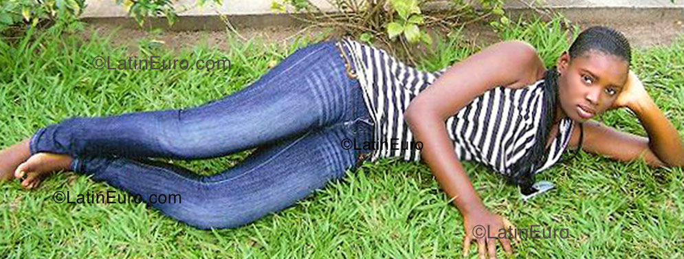 Date this athletic Any Country girl Fransiska from  A9500