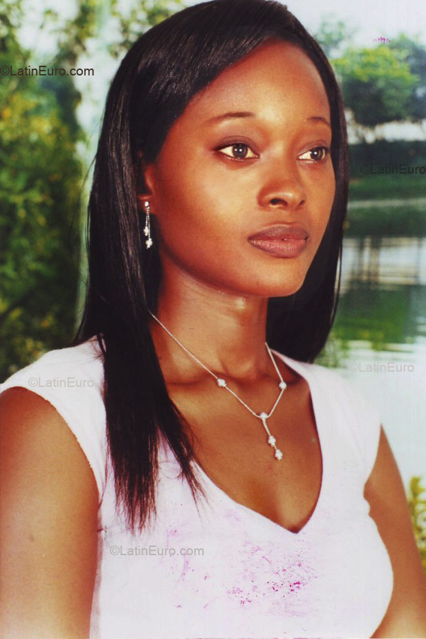 Date this foxy Any Country girl Huguette from  A9541