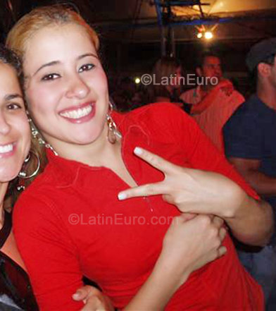 Date this pretty Brazil girl Priscilla from Brasilia B-163