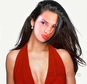 Date this gorgeous Brazil girl Camila from Natal B-168