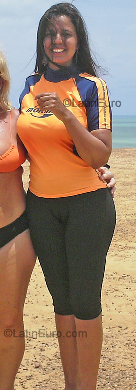 Date this pretty Brazil girl Andrea from Sao Paulo BR4092