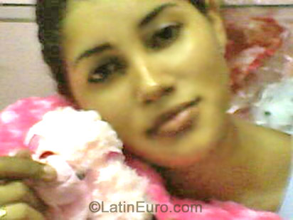 Date this cute Brazil girl Juliana from Fortaleza B-250