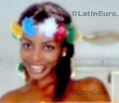 Date this passionate Brazil girl Krrikra from Salvador B-254