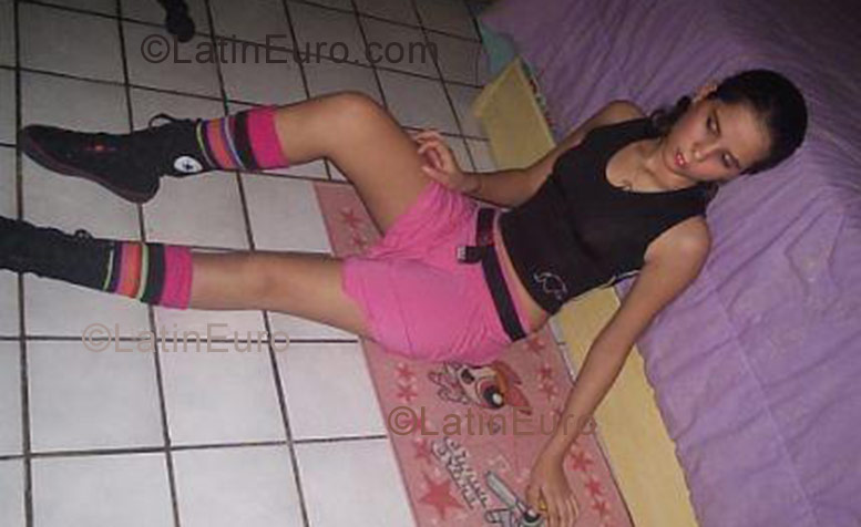 Date this young Brazil girl Dandara from Teresina B1003