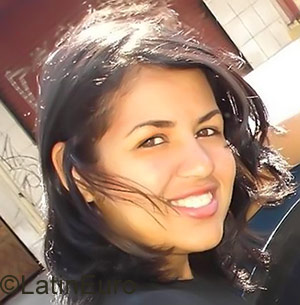 Date this hard body Brazil girl Josy from Sao Paulo B1005