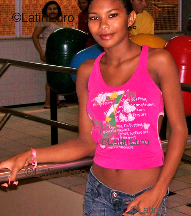 Date this good-looking Brazil girl Yranyldes from Sao Luis B1047