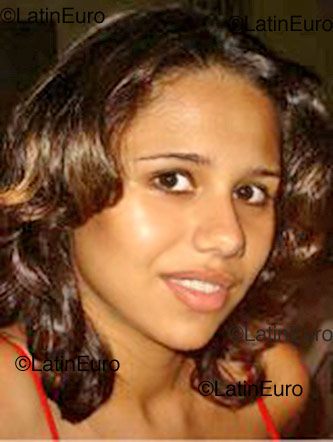 Date this pretty Brazil girl Isabelly from Fortaleza B1052