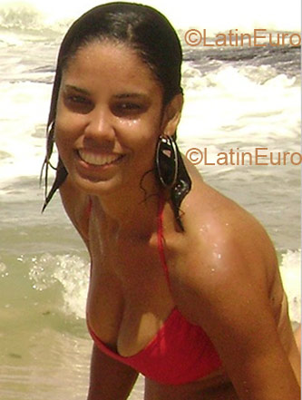 Date this georgeous Brazil girl Ana from Jaboatao B1467