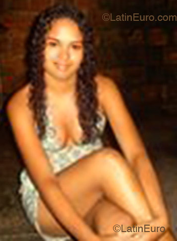Date this beautiful Brazil girl Anne from Rosario B1515