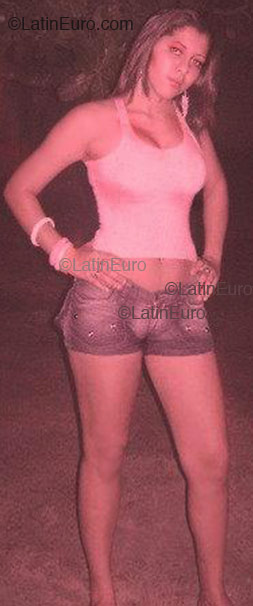 Date this passionate Brazil girl Eidiane from Palmas B1608