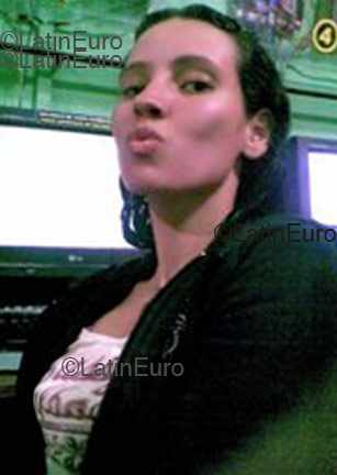 Date this delightful Brazil girl B1627 from Belo Horizonte B1627