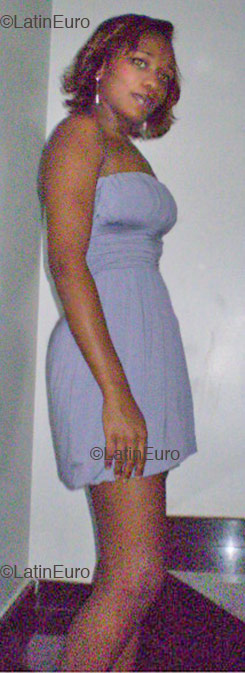 Date this attractive Brazil girl Kamilla from Sao Paulo B1695