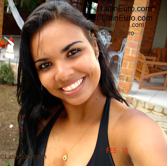 Date this beautiful Brazil girl Rita De Cassia from Recife B1737