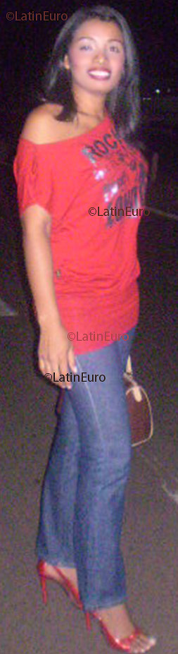 Date this sultry Brazil girl Landia from Rio Branco B1798