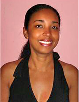Date this good-looking Brazil girl Roberta from Salvador B1996