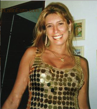 Date this foxy Brazil girl Karla from Rio Grande B2028
