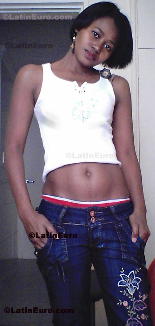 Date this passionate Brazil girl Irani from Embu B205
