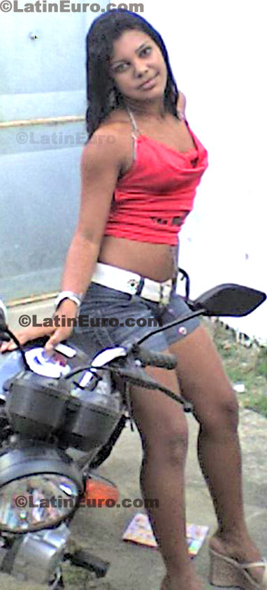 Date this voluptuous Brazil girl Joseane from Abreu e Lima B208