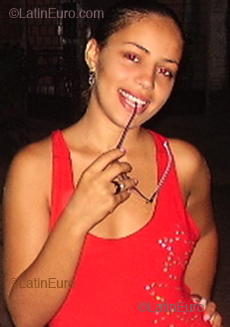 Date this funny Brazil girl Elaine from  B2190