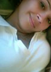 Date this hot Brazil girl Geyse from  B2219