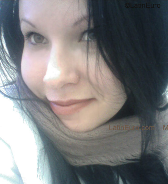 Date this gorgeous Brazil girl Luana from Sao Paulo B2464