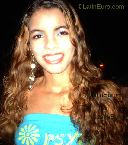 Date this gorgeous Brazil girl Deise from SAO PAULO B2511