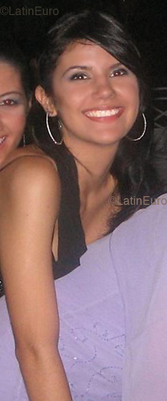 Date this charming Brazil girl Karine from SAO PAULO B2537