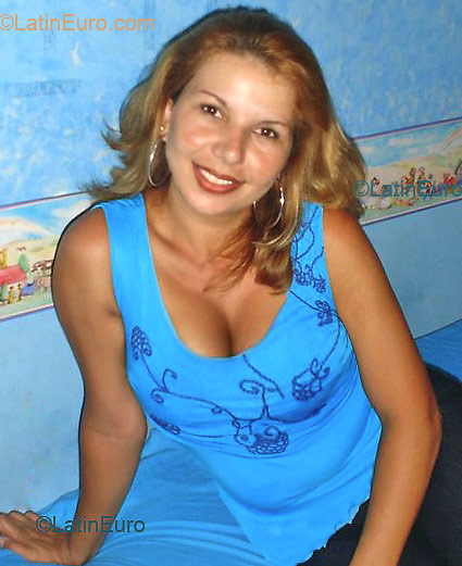 Date this sensual Brazil girl Josielba from SERTANIA B2673