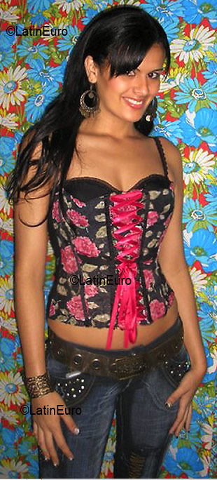 Date this lovely Brazil girl Jacqueline from CARUARU B2707