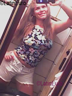 Date this passionate Brazil girl Daiana from RIO DE JANEIRO B2739