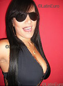 Date this tall Brazil girl Cleydyane from GOIANIA B2751