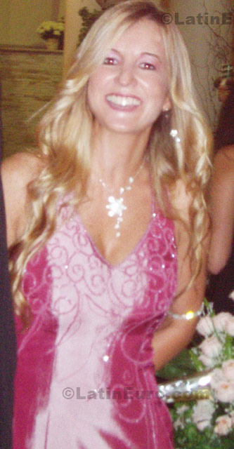 Date this young Brazil girl Regiane from Santo Andre B507