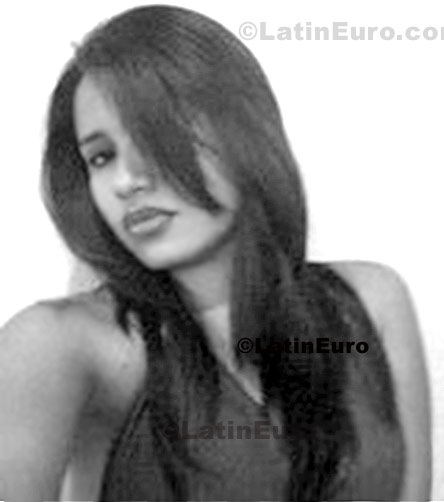 Date this young Brazil girl Aline from Araguaina B605