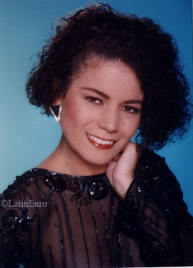 Date this sensual Brazil girl Laisa from PORTO ALEGRE B7887