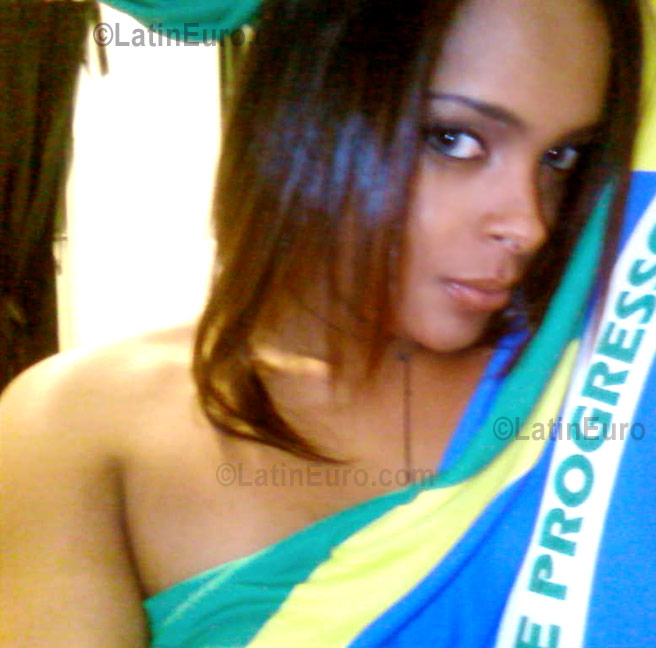 Date this passionate Brazil girl Angel from Sao Paulo B827