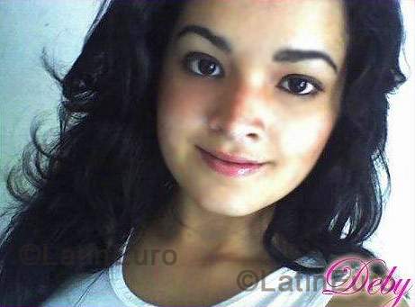 Date this athletic Brazil girl Deborah from Belem B913