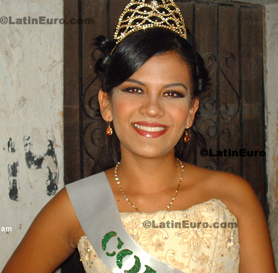 Date this lovely Mexico girl Lucy from Zacatepec N-1371