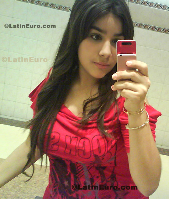Date this stunning Mexico girl Veronica from Culiacan N-1392