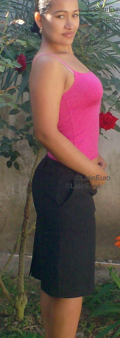 Date this fun Honduras girl Sandra from Comayagua N-236