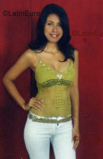Date this funny Honduras girl Dinora from San Pedro Sula N-363