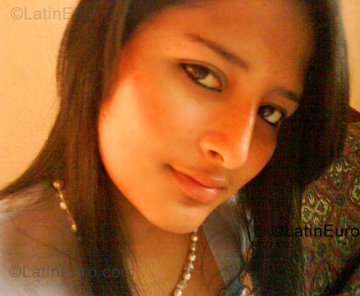 Date this pretty Any Country girl Gabriela from  N-368