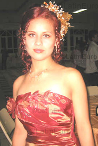 Date this good-looking Mexico girl Gloria from  N-402