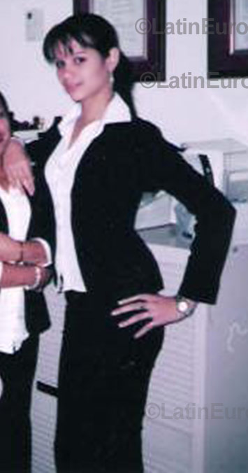 Date this hard body Honduras girl Julissa from  N-536