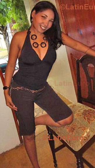 Date this georgeous Any Country girl Juana from  N-585