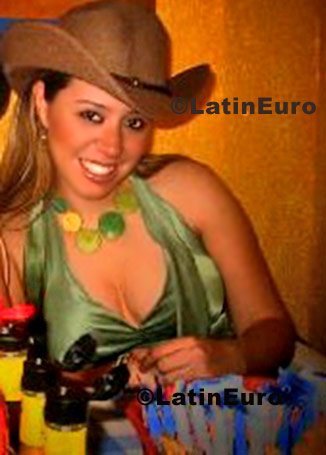 Date this sensual Mexico girl Elizabeth from Jardines Del Moral N-854