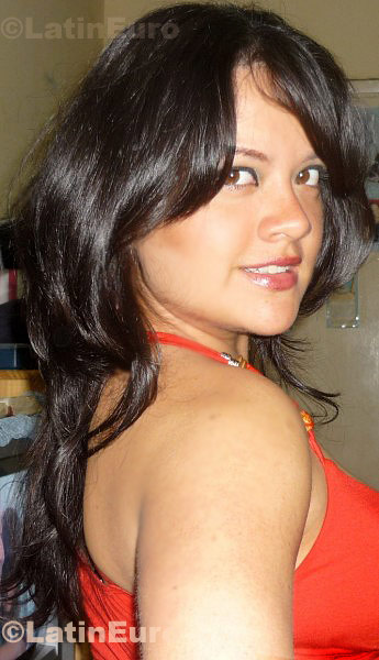 Date this fun Peru girl Cynthia from Lima N-888
