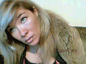 Date this voluptuous Peru girl Samantha from Lima N1167