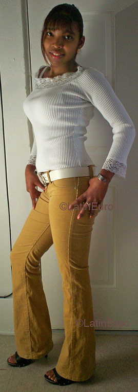 Date this hot Any Country girl Niurka from  N1265