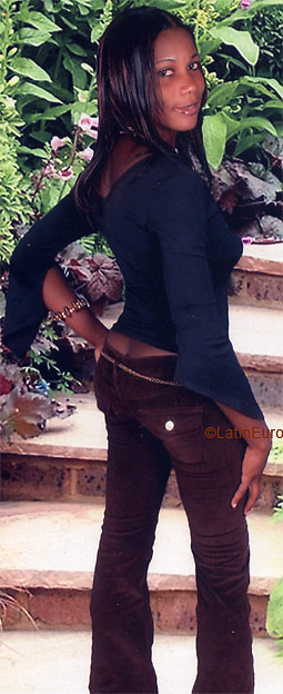 Date this beautiful Jamaica girl Shelly from  N2053