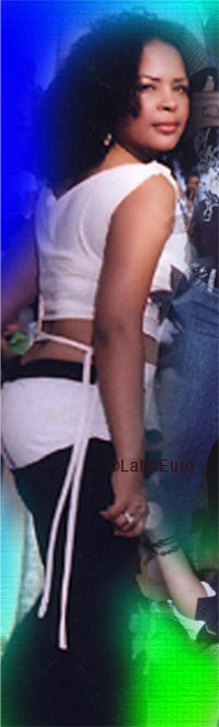Date this beautiful Any Country girl Ruth from  N2070